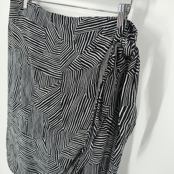 Penningtons | printed skirt - Picture 2 of 3